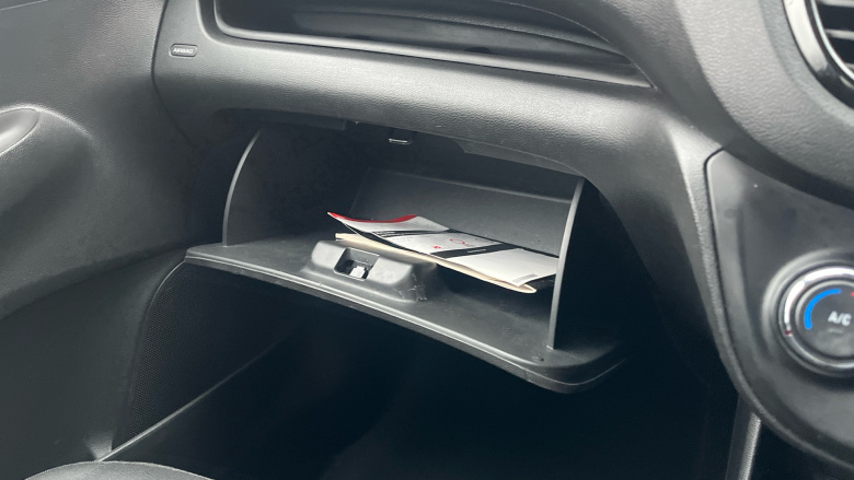 Vauxhall Viva 1.0 SE 5dr [A/C] Petrol Hatchback